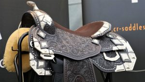 What makes a good western saddle?